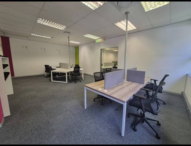 761M² OFFICE TO LET IN RIVONIA